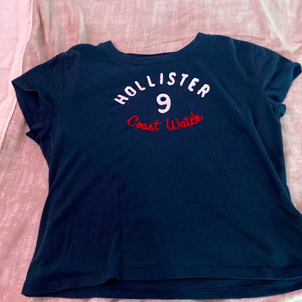 Hollister shirt